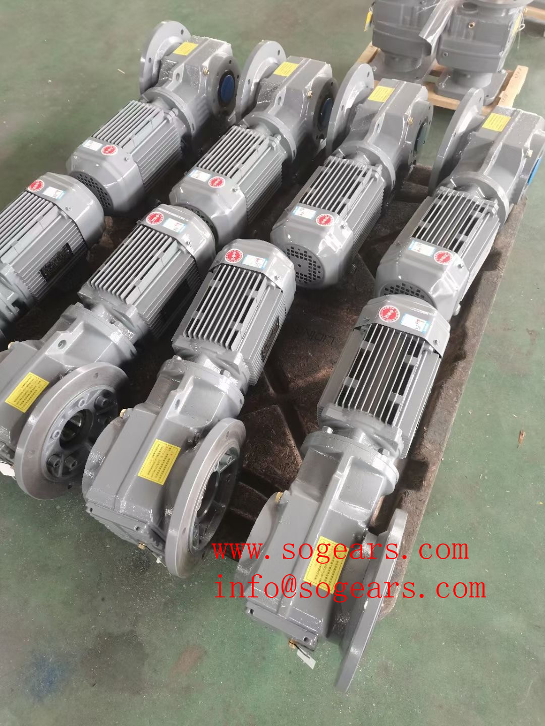 1 HP 3 Phase Motor with gearbox Price