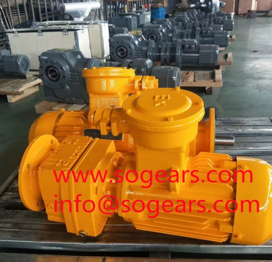 High torque helical gearbox for casting large size