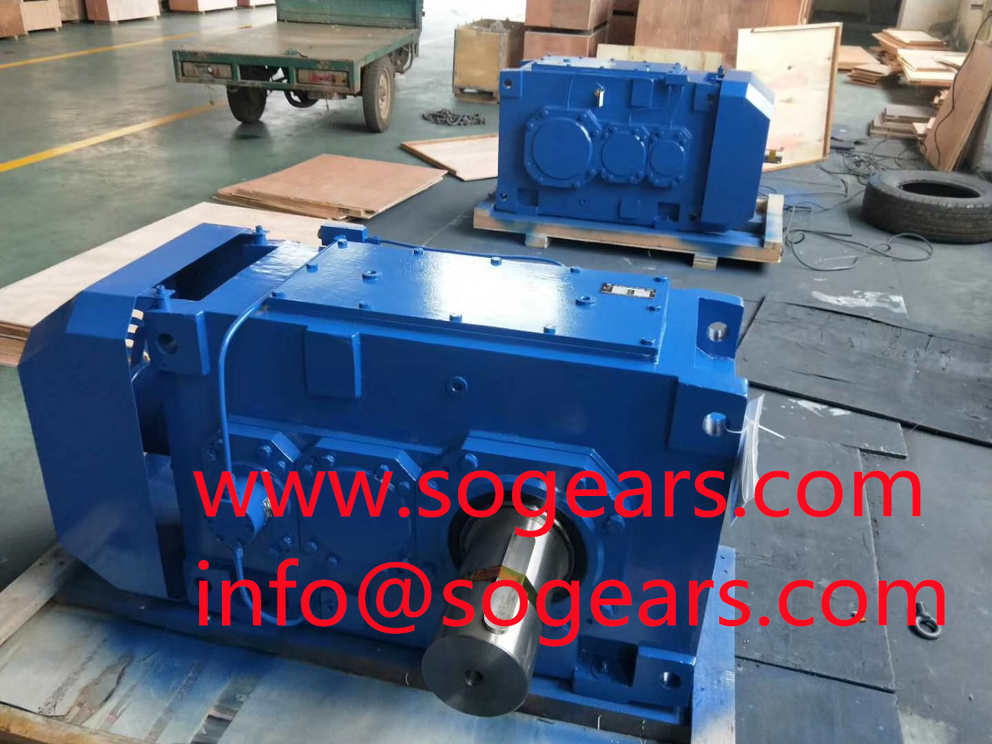 S-series gear reducer sample - helical worm