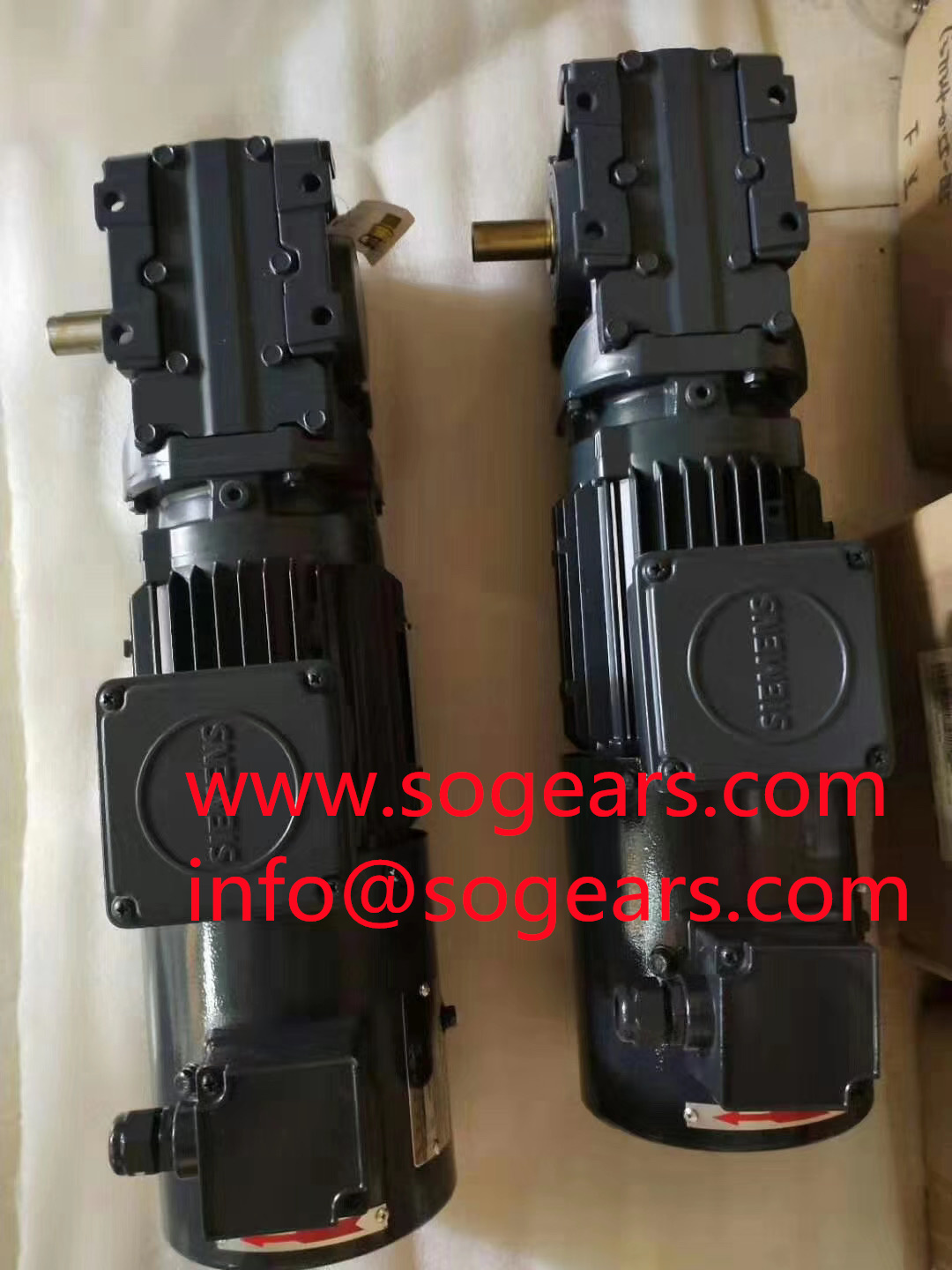 K47 series helical gearbox with 71B5 input