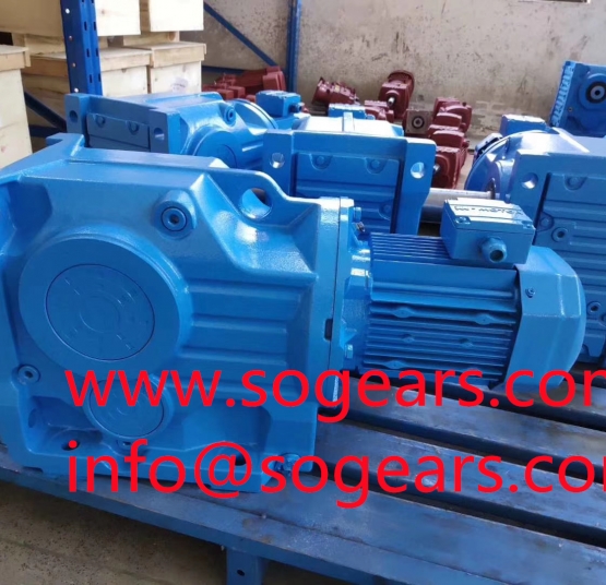 E42 worm gearbox with clutch Industrial Helical