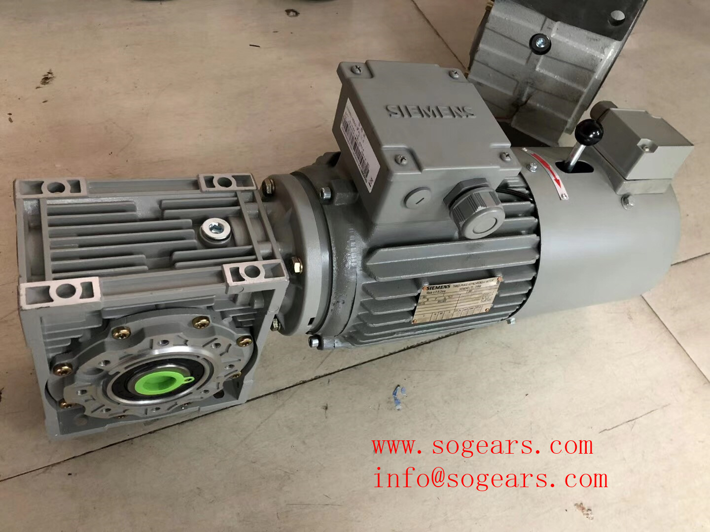 Three phase electric motor 400 Volt-b14 Flanged 2 4 poles 1400 or 2800 RPM 380v 